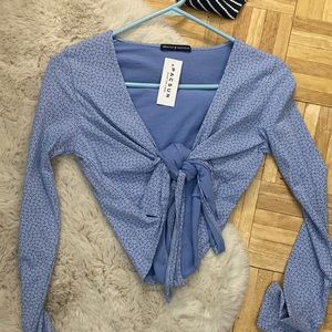 brandy melville wrap top